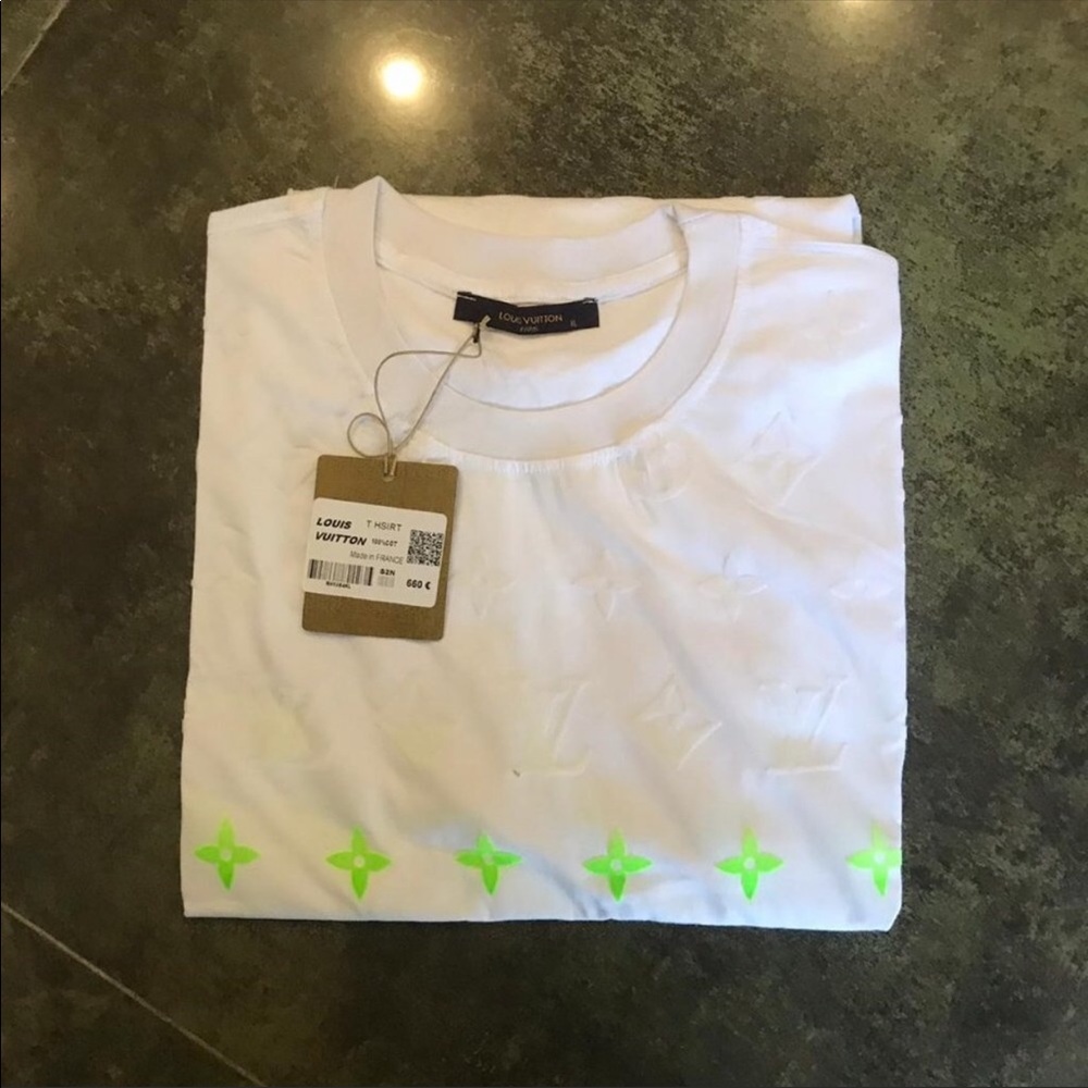Louis Vuitton Male T-Shirt